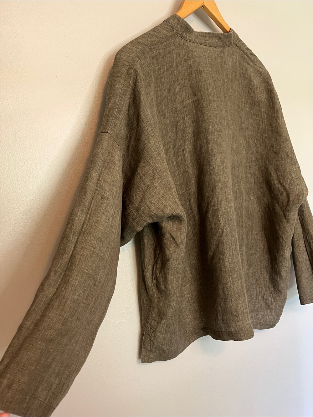 Shirin Guild Olive-Brown 100% Linen Button-Front Shirt - Picture 9 of 11